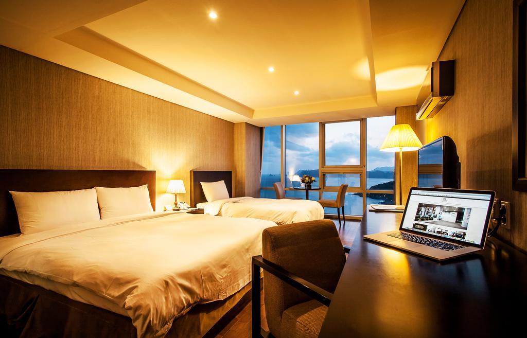 Kunoh Seacloud Hotel Busan Exteriör bild